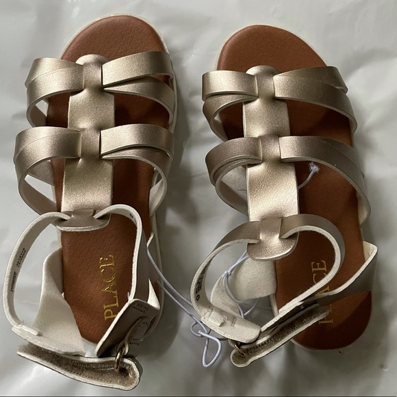 Gold sandals - Picture 2 of 2